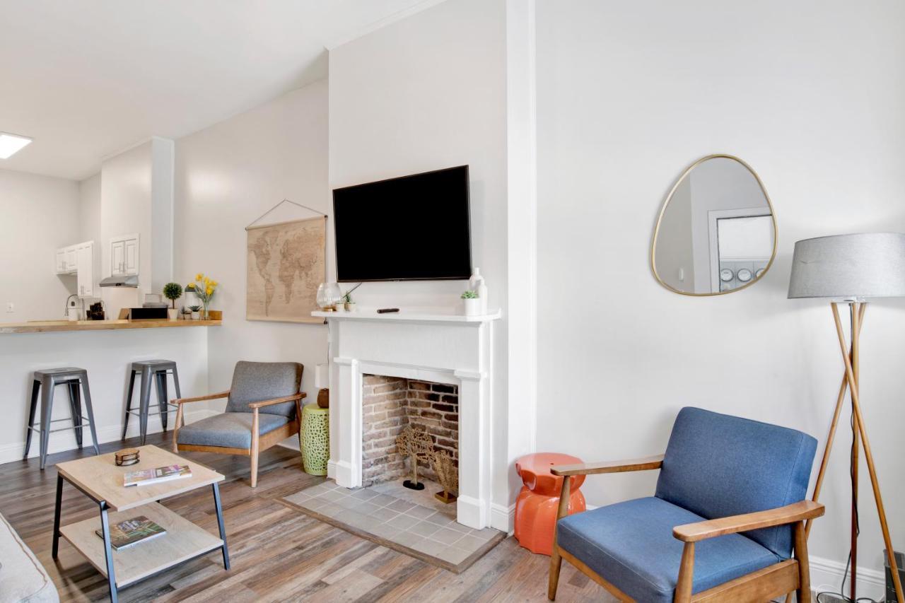 Stars On State In The Heart Of Downtown Apartman Mobile Kültér fotó